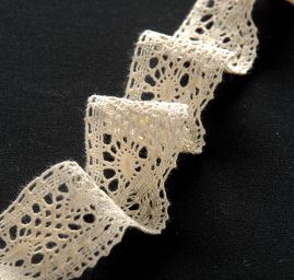 Krajka lem paličkovaná režná