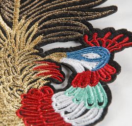 Textilní aplikace páv