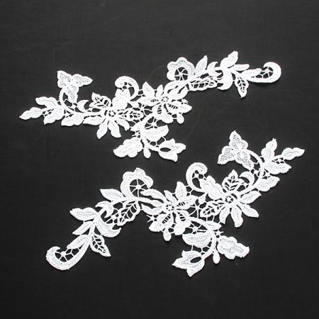 Krajková aplikace párová bílá