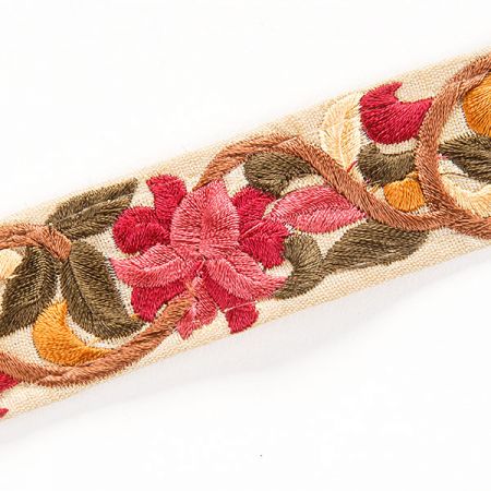 Vyšívaná stuha šantung malé květy červené/žluté