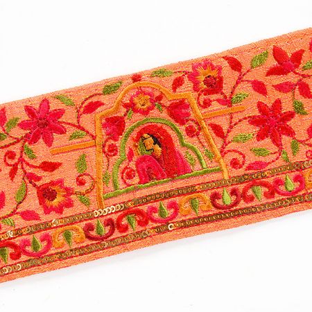 Vyšívaná stuha šantng motiv madony lososová