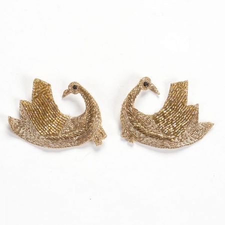 Zvířecí aplikace labutě zlatý rokajl