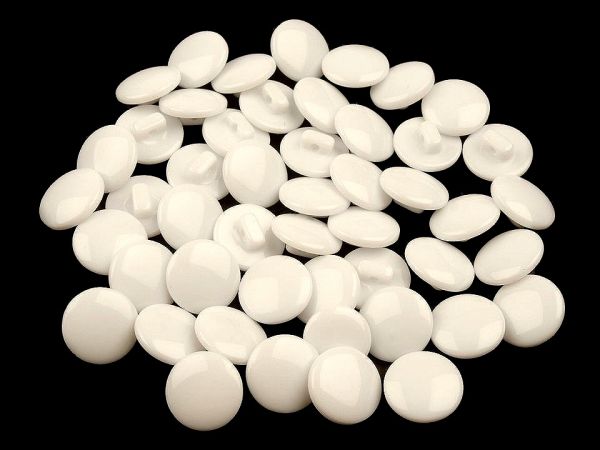 Knoflík lesklý slonová kost s krčkem plast