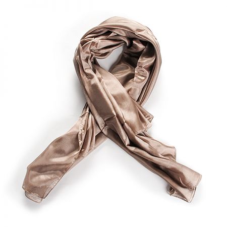 Hedvábný šál jednobarevný hnědobéžový