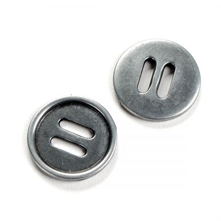 Knoflík kov nikl antik zin 38"