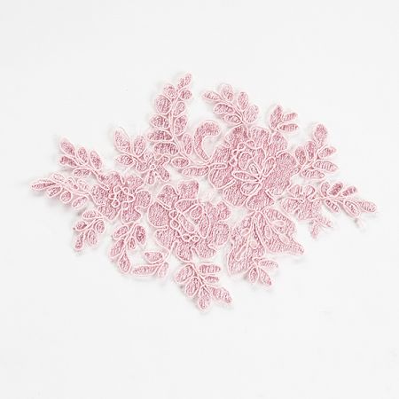 Krajková aplikace středová růžová