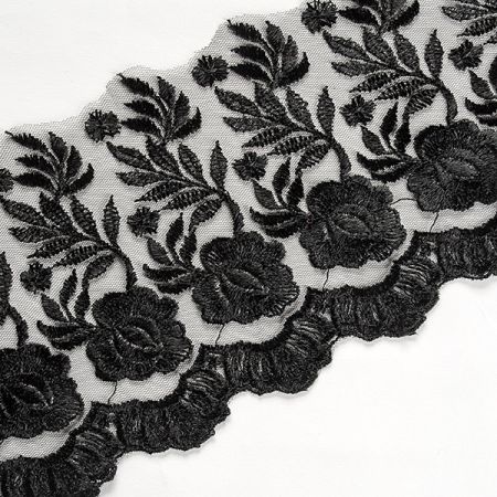 Krajka lem jemná výšivka na tylu růží černá