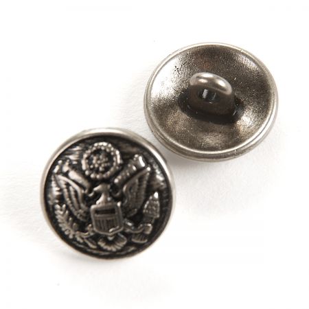 Knoflík kovový půlkulatý 24" nikl antik vzor