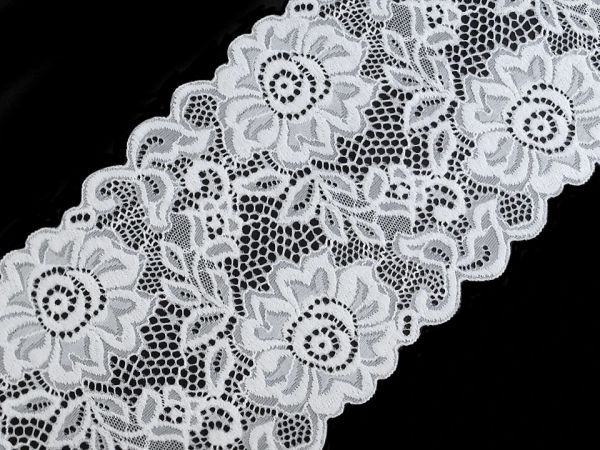 Pružná krajka vsadka lem velké květy bílá