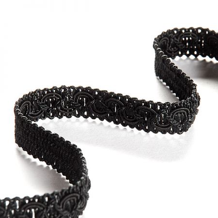 Oděvní prýmek černý