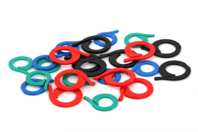 Spínací kroužek na pletení mix velikostí