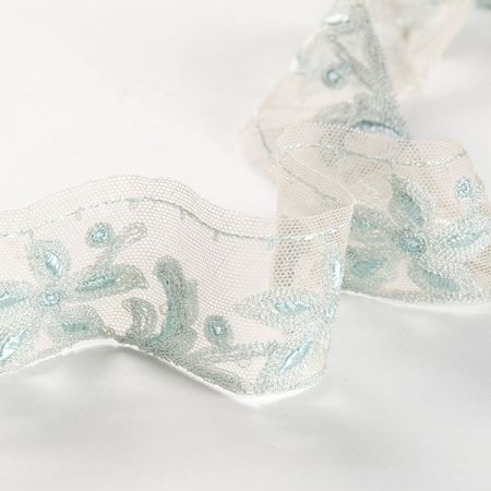 Krajka lem malý květ pistáciový