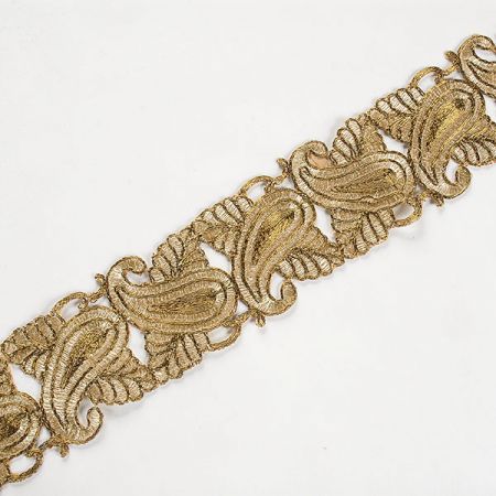 Krajková kvová stuha paisley vzor zlatá