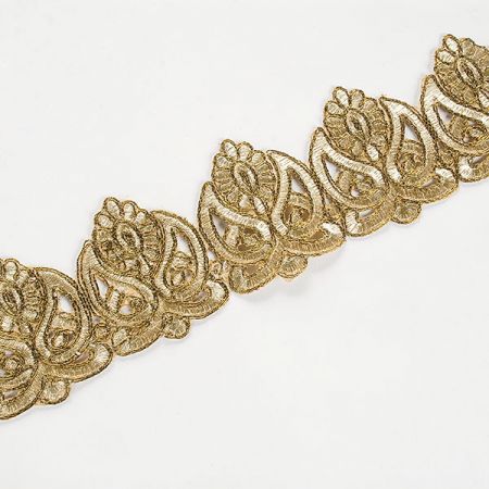 Krajková kovová stuha orientální vzor větší sv.zlatá