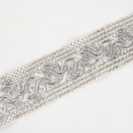 Krajková kovová stuha madeira stříbrná