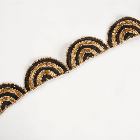 Šantungová stuha vyšívané oblouky černé