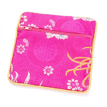 Elegantní brokátová taštička fuchsie květy