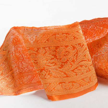 Orientální žakárová porta s kovovým vláknem oranžová