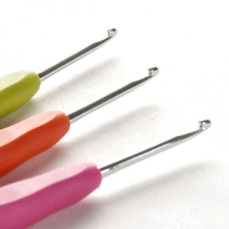 Háček kov se silikonovou ručkou vel. 3
