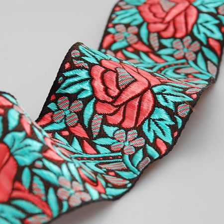 Porta vyšívaný taft vzor květy tyrkysová