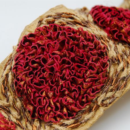 Porta stužkové květy pivoňky