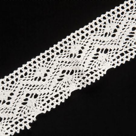 Krajka lem paličkovaná geometrický vzor