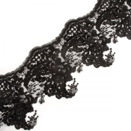 Krajka lem výšivka na tylu černá velké květy