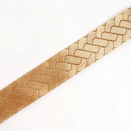 Stuha žakárová s geometrickým vzorem zlatá