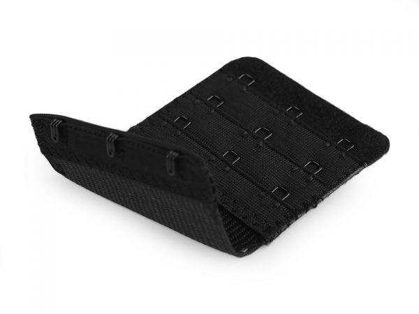 Prodloužení obvodu podprsenky šíře 40mm trojřadé 3x3 na gumě černé