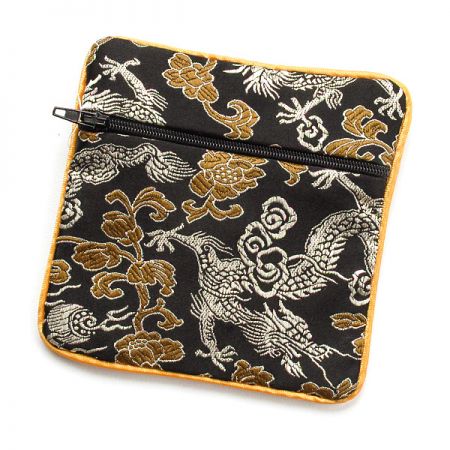 Elegantná brokátová taštička draci čierna