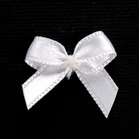 Svatební mašličky saténové bílé šíře 25 mm 20 ks