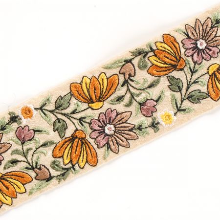 Vyšívaná stuha šantung květinový vzor oranžovo-zelená