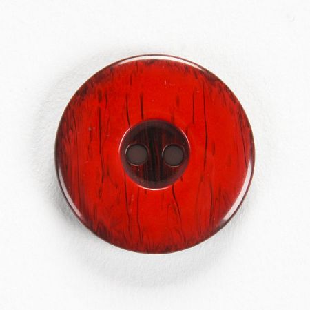 Knoflík plastový dvoudírkový malinově červený melír