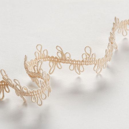 Odevné prámik smetanovobéžový