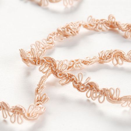 Odevné prámik béžovovhnědý