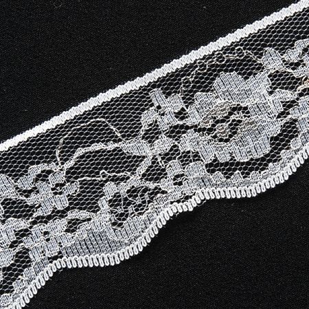 Krajka lem bílostříbrná květinový vzor