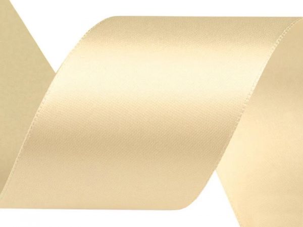 Atlasová stuha šíře 50mm smetanová