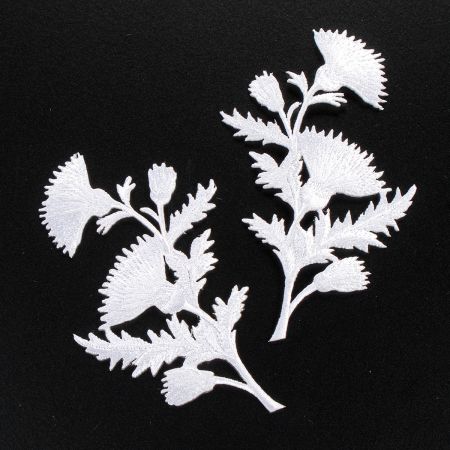 Květinová květ bodláku párová aplikace bílá