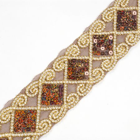 Krajka s výšivkou na tylu s flitry zlatohnědá