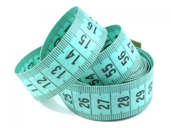 Meter krajčírsky plastové puzdro mix farieb