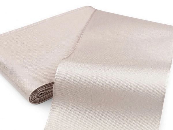 Stuha taftová šíře 10,8 cm smetanová