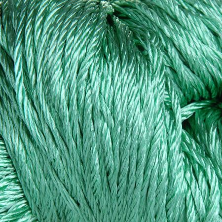 Viskozová pletací příze MarLen lesk sv.zelená