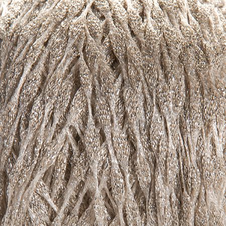 Efektní přípletová pletací příze smetanovostříbrná