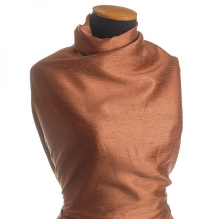 Imitace hedvábného šantungu