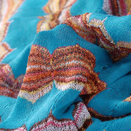 Efektní úplet geometrický motiv tykrysový