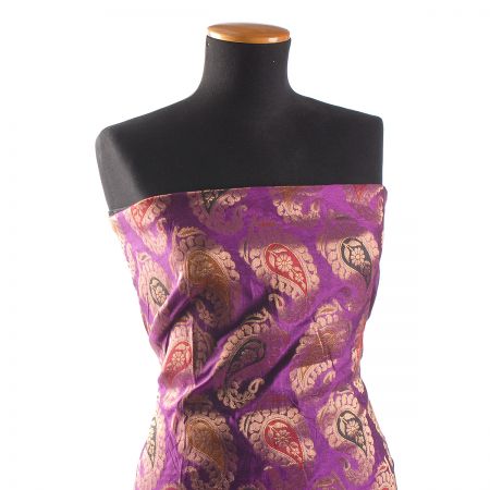 Brokát paisley vzor barevný