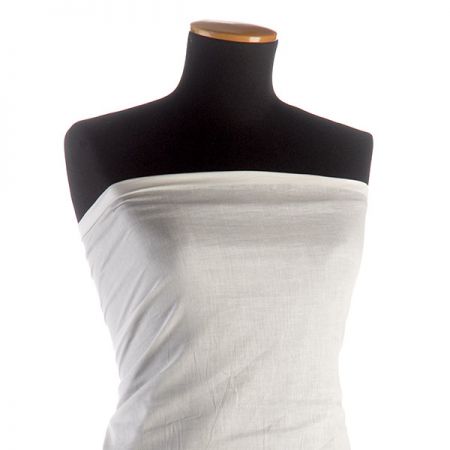 Etamín jemný hladký barvy slonové kosti