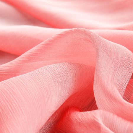 Šifon plise šanžán tmavě růžový