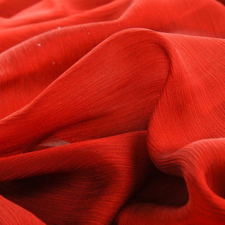 Šifon plise šanžán tmavě červenohnědý