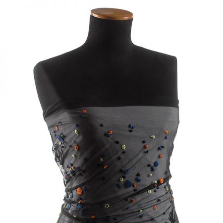 Krajka výšivka na tylu barevné květy černá